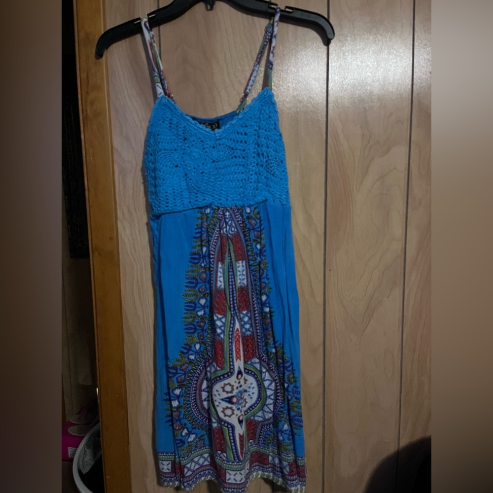 Women’s spring / summer dress